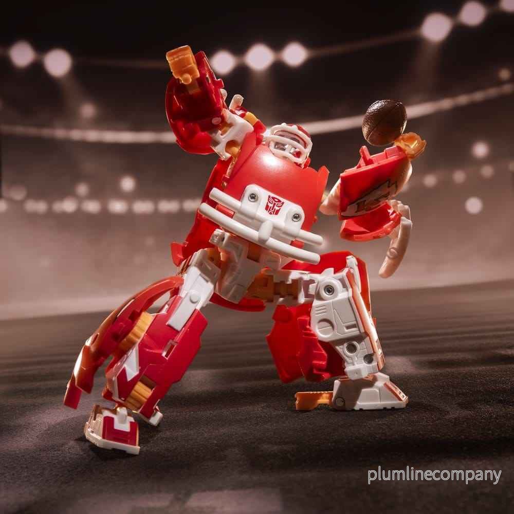 Transformers x NFL Actionfigur Kansas City Chiefs: KC-59 14 cm - Bild 2