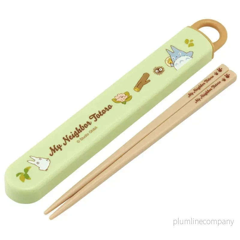 My Neighbor Totoro Chopsticks with Box – Totoro & Catbus 16 cm My Neighbor Totoro Chopsticks with Box – Totoro & Catbus 16 cm