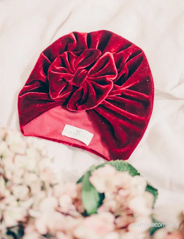 Lieveling Turban mössa i sammet Burgundy Röd Lieveling Turban mössa i sammet Burgundy Röd