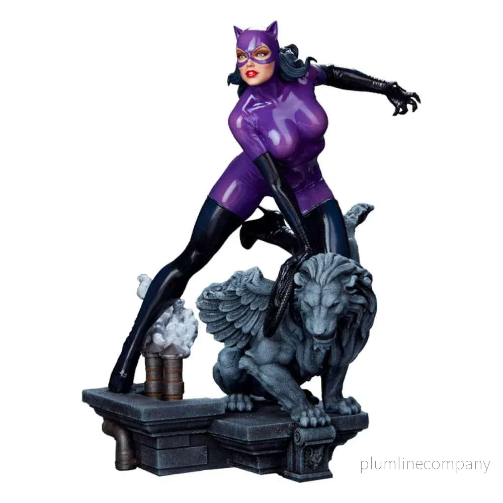 DC Comics Maquette 1/6 Catwoman (Purple Edition) 35 cm DC Comics Maquette 1/6 Catwoman (Purple Edition) 35 cm