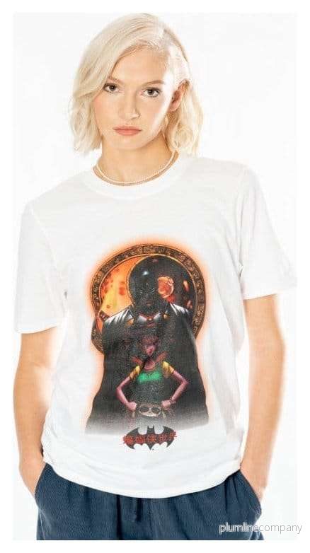 DC Comics T-shirt Batman Anime Moon DC Comics T-shirt Batman Anime Moon