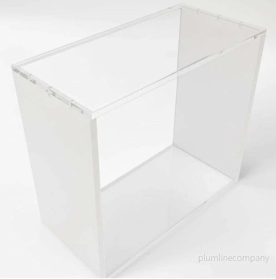 Evoretro magnetiskt displaycase i akryl för ETB med färgade sidor – vit Evoretro magnetiskt displaycase i akryl för ETB med färgade sidor – vit