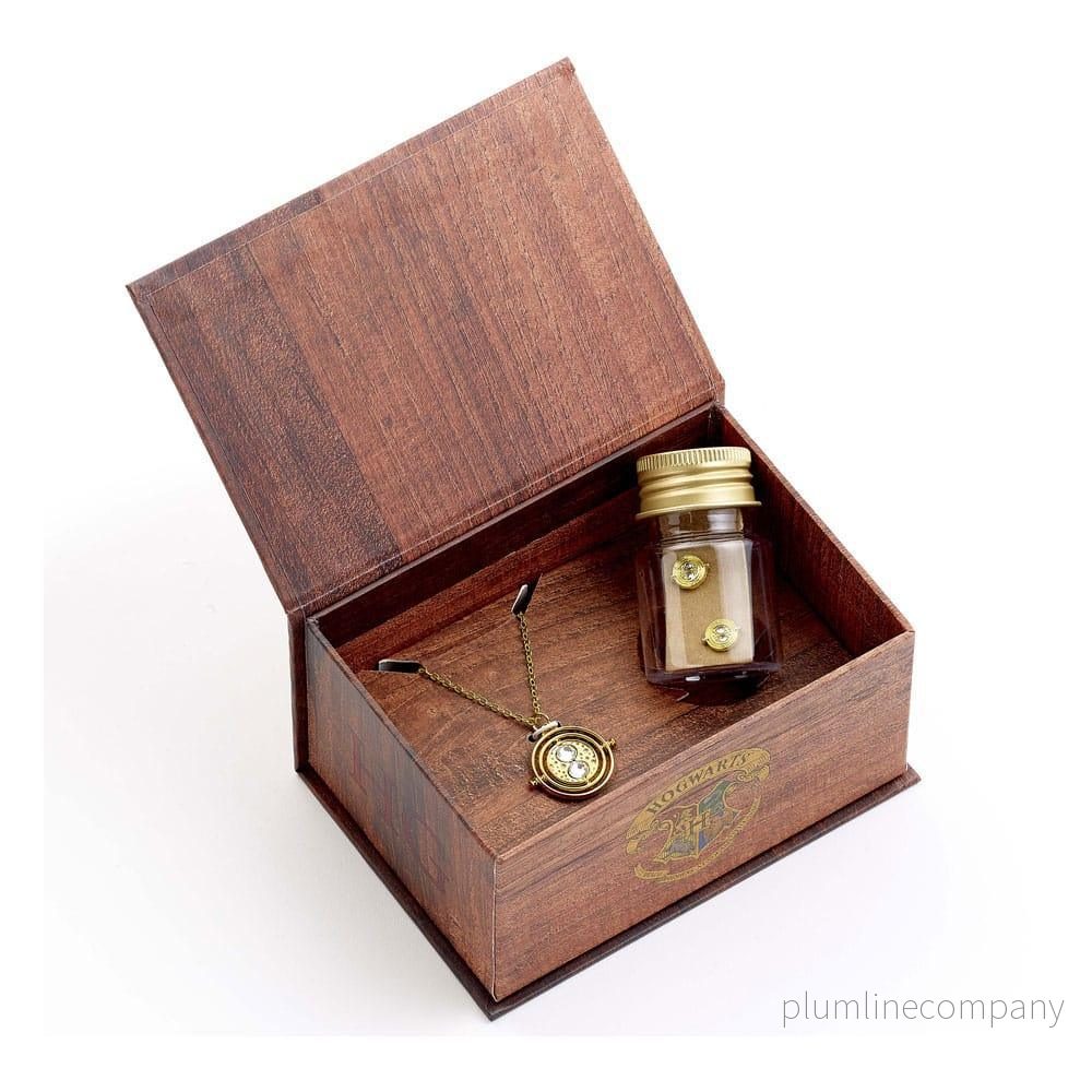 Harry Potter: Hermoine Potions Time Turner Halsband och Örhänge Set (Guldton) Harry Potter: Hermoine Potions Time Turner Halsband och Örhänge Set (Guldton)