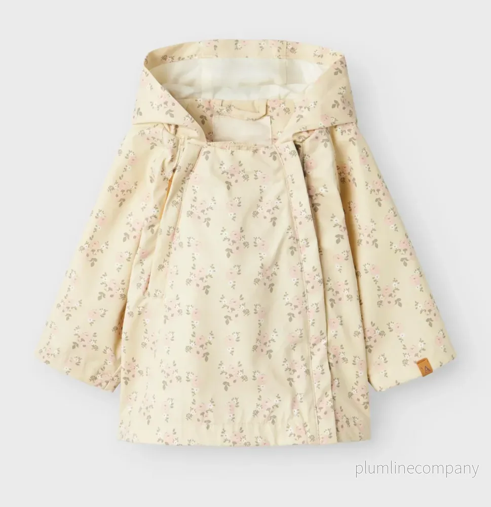 SISTA CHANSEN – VATTENTÄT JACKA – NBFGERDA LOOSE JACKET AOP FO LIL SISTA CHANSEN – VATTENTÄT JACKA – NBFGERDA LOOSE JACKET AOP FO LIL