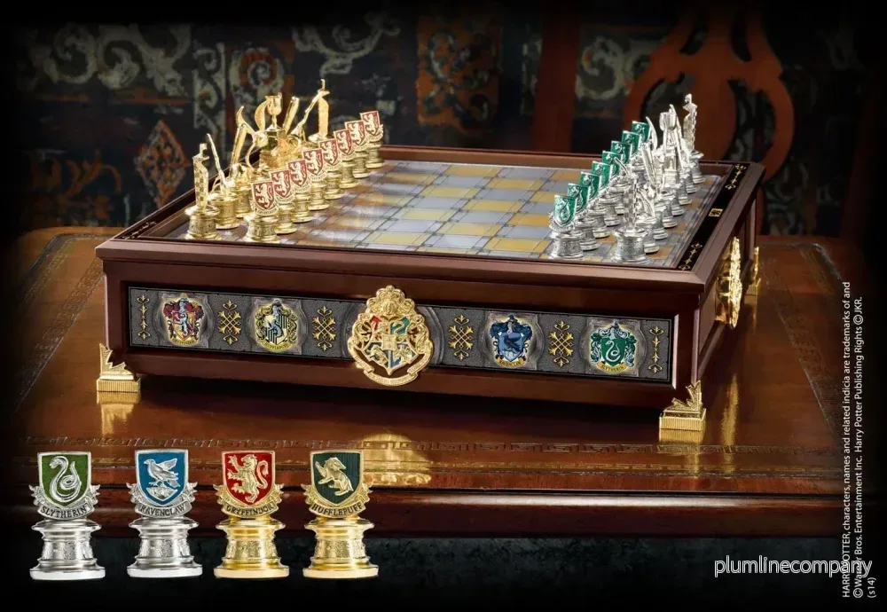 Harry Potter – Hogwarts Houses Quidditch Schachspel Harry Potter – Hogwarts Houses Quidditch Schachspel