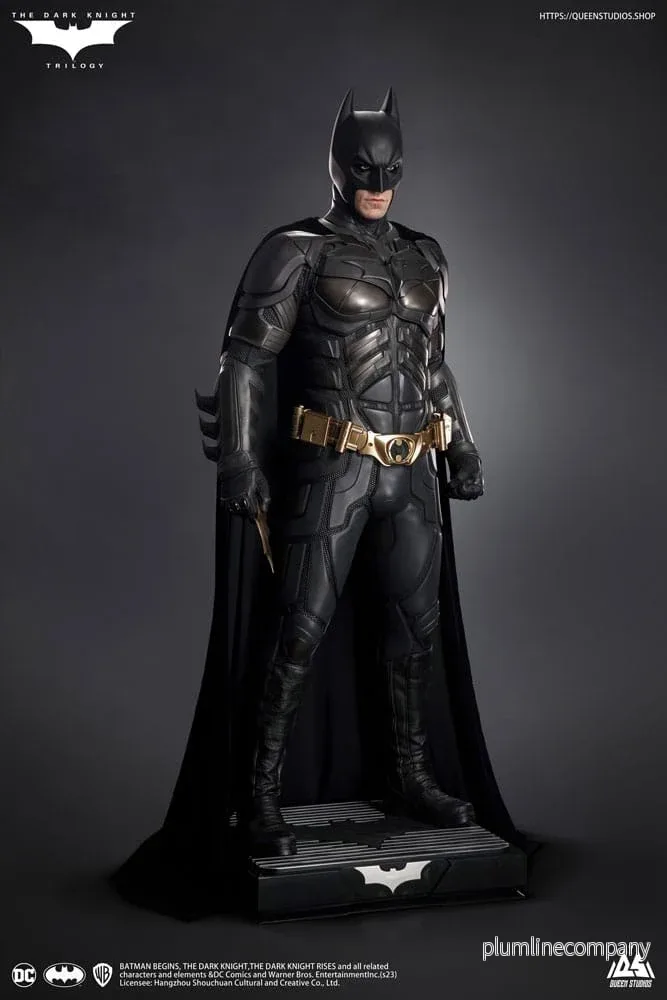 The Dark Knight Batman staty i naturlig storlek Deluxe Edition 207 cm The Dark Knight Batman staty i naturlig storlek Deluxe Edition 207 cm
