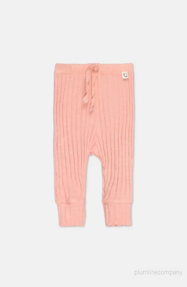 50% SISTA CHANSEN Ribbstickade Babyleggings Peach 50% SISTA CHANSEN Ribbstickade Babyleggings Peach