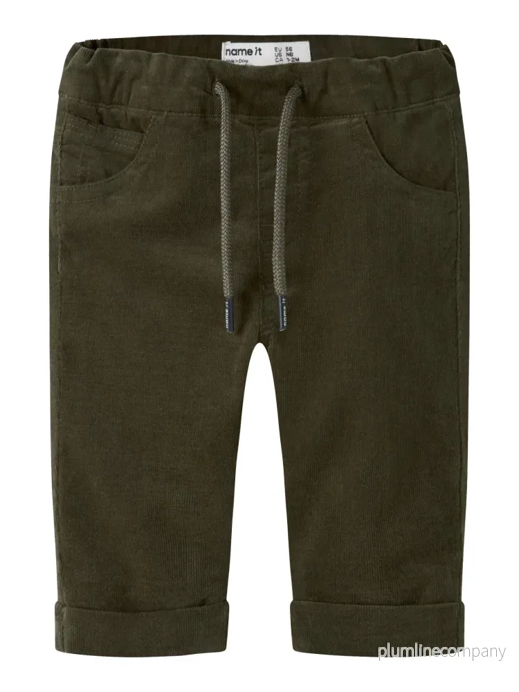 Manchesterbyxor - Olive Night - NBMBEN REG CORD WL PANT 4609-YT