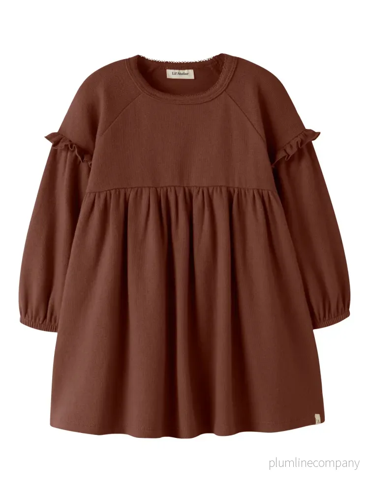 Klänning Ekologisk Bomull – Mahogany – NMFTHORO HEN LS LOOSE DRESS LIL Klänning Ekologisk Bomull – Mahogany – NMFTHORO HEN LS LOOSE DRESS LIL