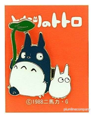 My Neighbor Totoro Pin – Small and Middle Totoro with leaf My Neighbor Totoro Pin – Small and Middle Totoro with leaf