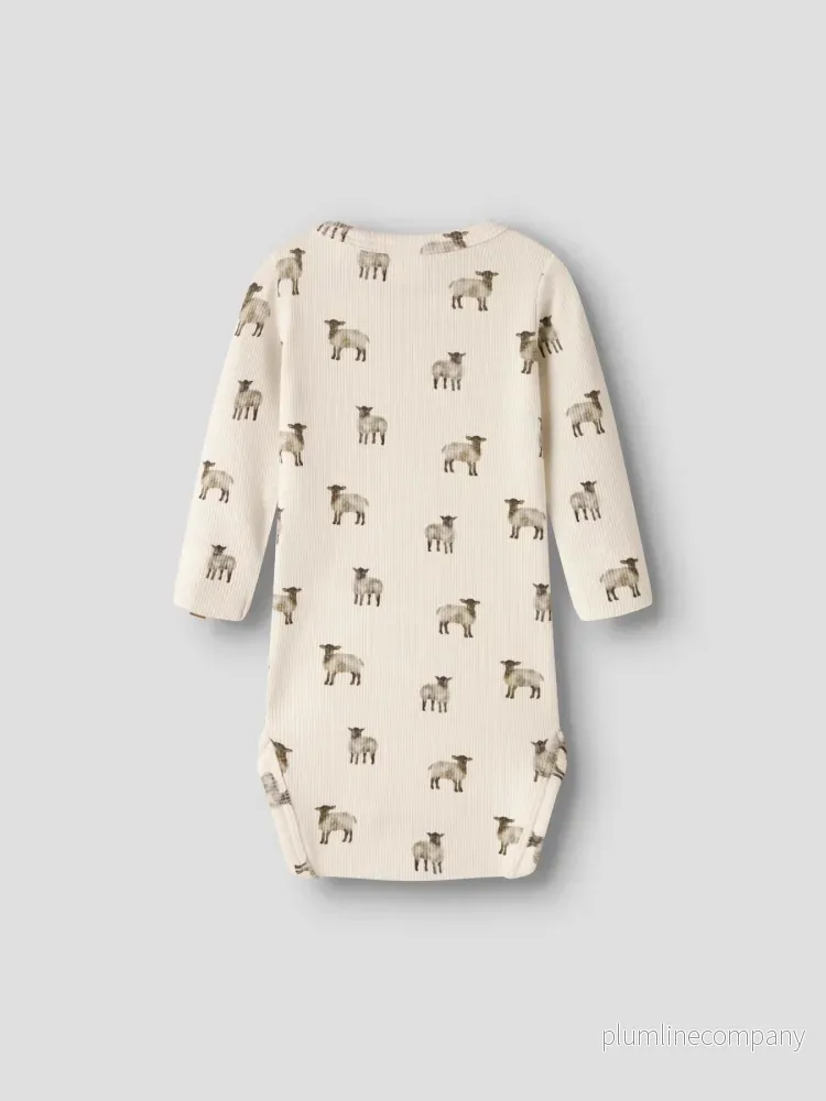 Mönstrad Body i Bomull & TENCEL™ Lyocell - Turtledove SHEEP - NBMGAVO EKO LS SLIM BODY LIL - Bild 2