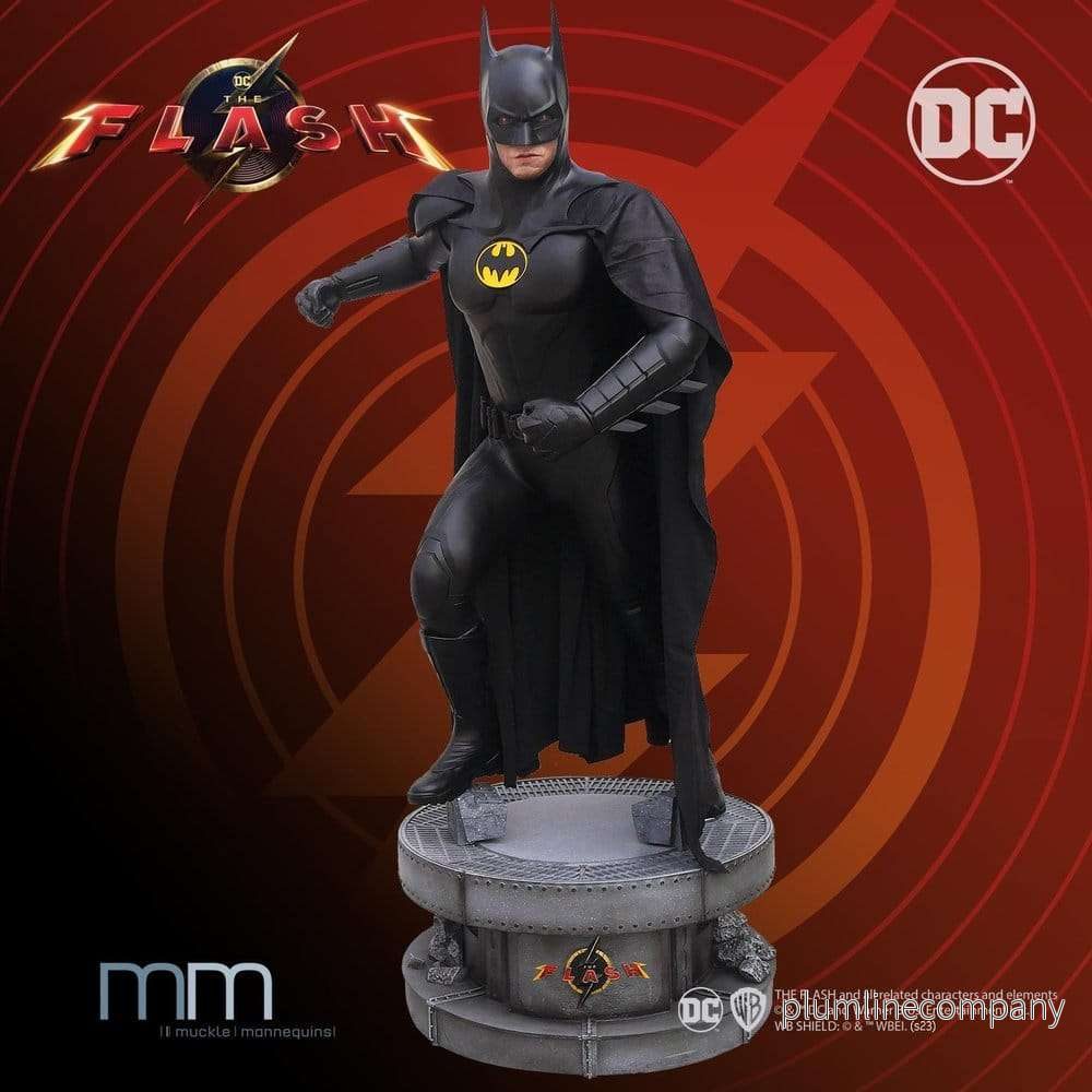 The Flash – Batman Keaton staty i naturlig storlek, 228 cm The Flash – Batman Keaton staty i naturlig storlek, 228 cm
