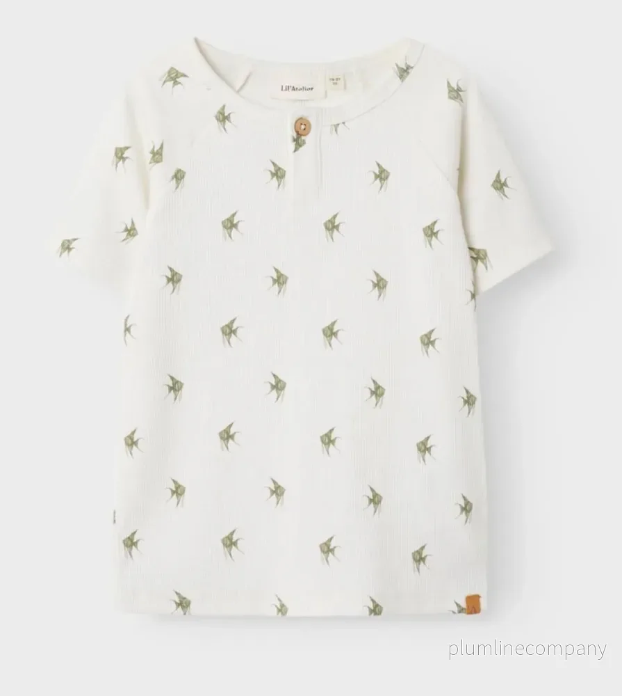 SMAL PASSFORM T-SHIRT - NMMLAVO ENI SS SLIM TOP LIL