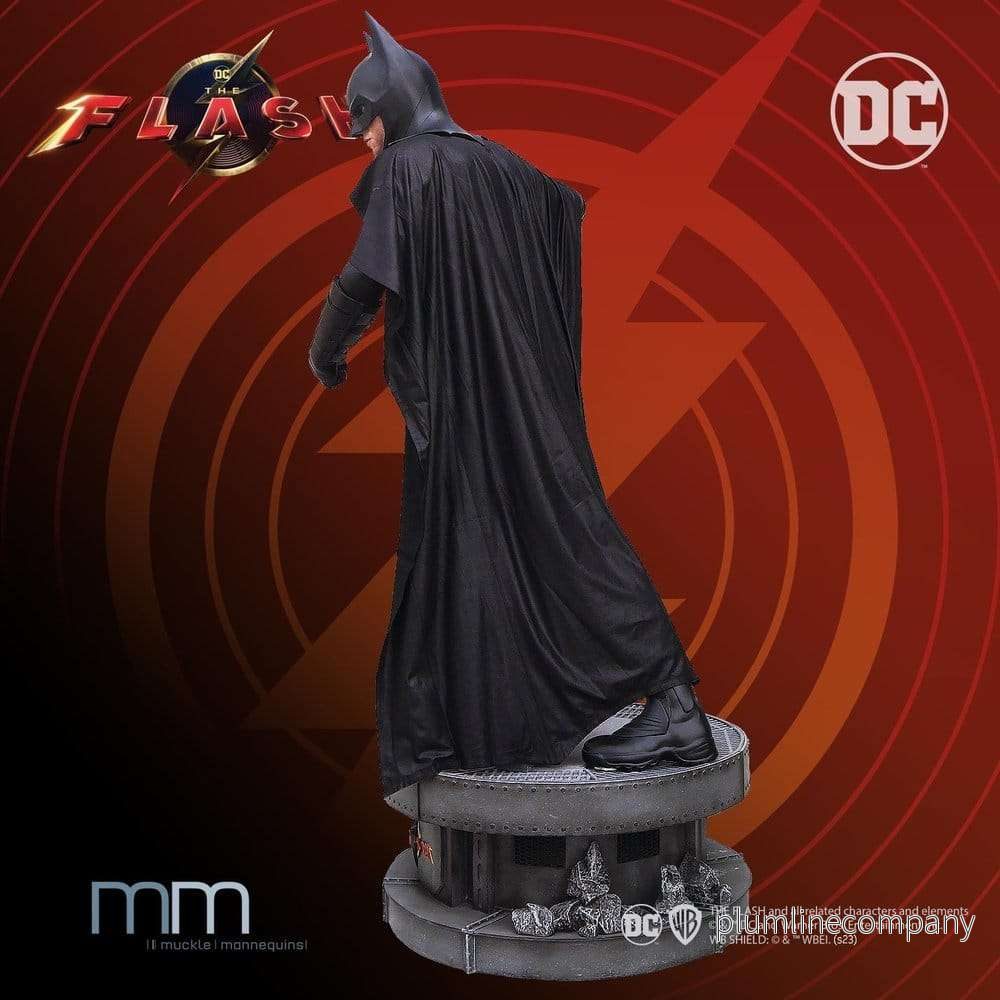 The Flash – Batman Keaton staty i naturlig storlek, 228 cm - Bild 2