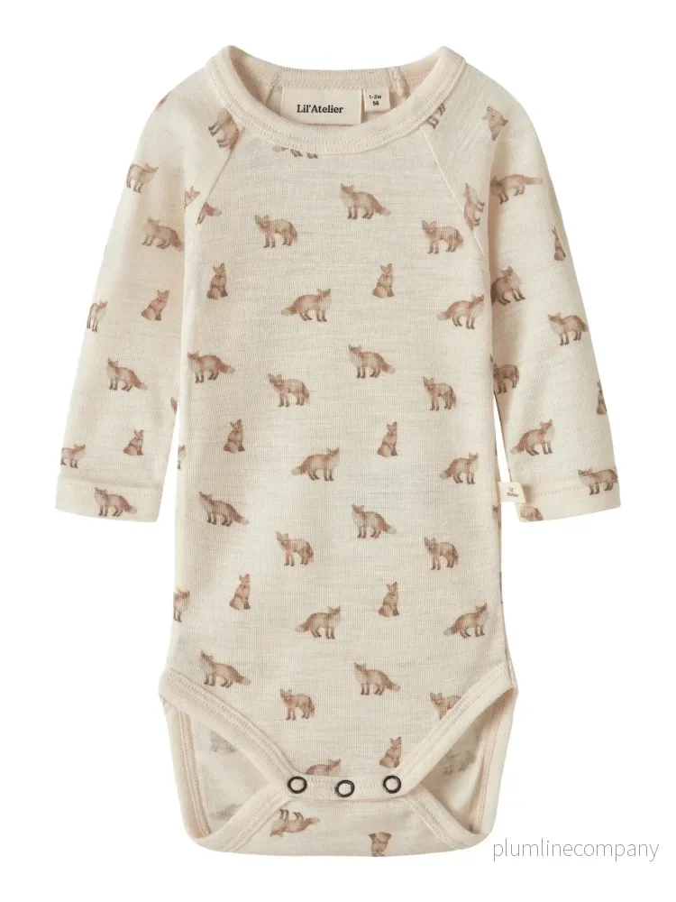 Ullbody i Merinoull & Modal – Turtledove FOX – NBMNALU WO/MO LS SLIM BODY LIL NOOS Ullbody i Merinoull & Modal – Turtledove FOX – NBMNALU WO/MO LS SLIM BODY LIL NOOS
