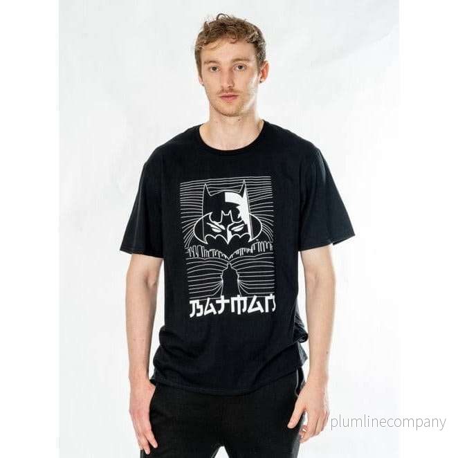 DC Comics T-shirt Batman Anime City DC Comics T-shirt Batman Anime City