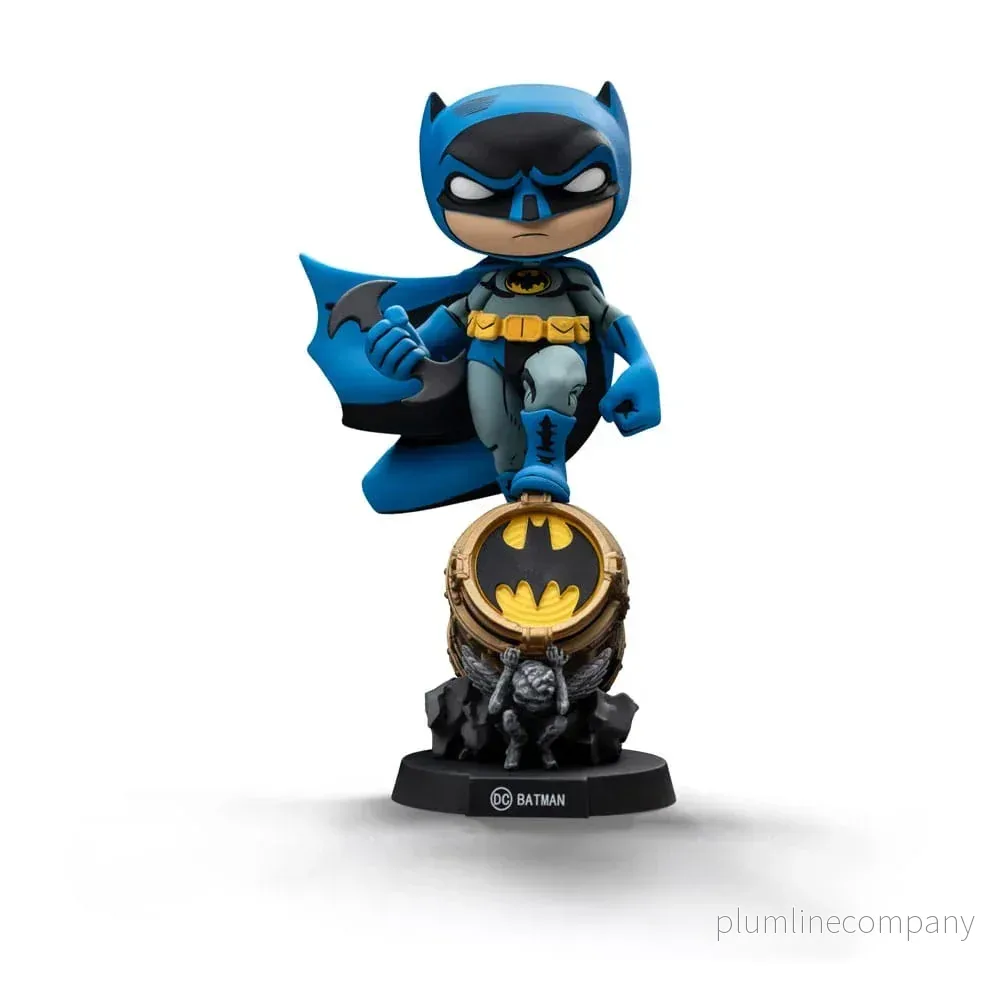 Batman Mini Co. PVC Figur Batman på Bat-Signal (Blå Variant) 15 cm Batman Mini Co. PVC Figur Batman på Bat-Signal (Blå Variant) 15 cm