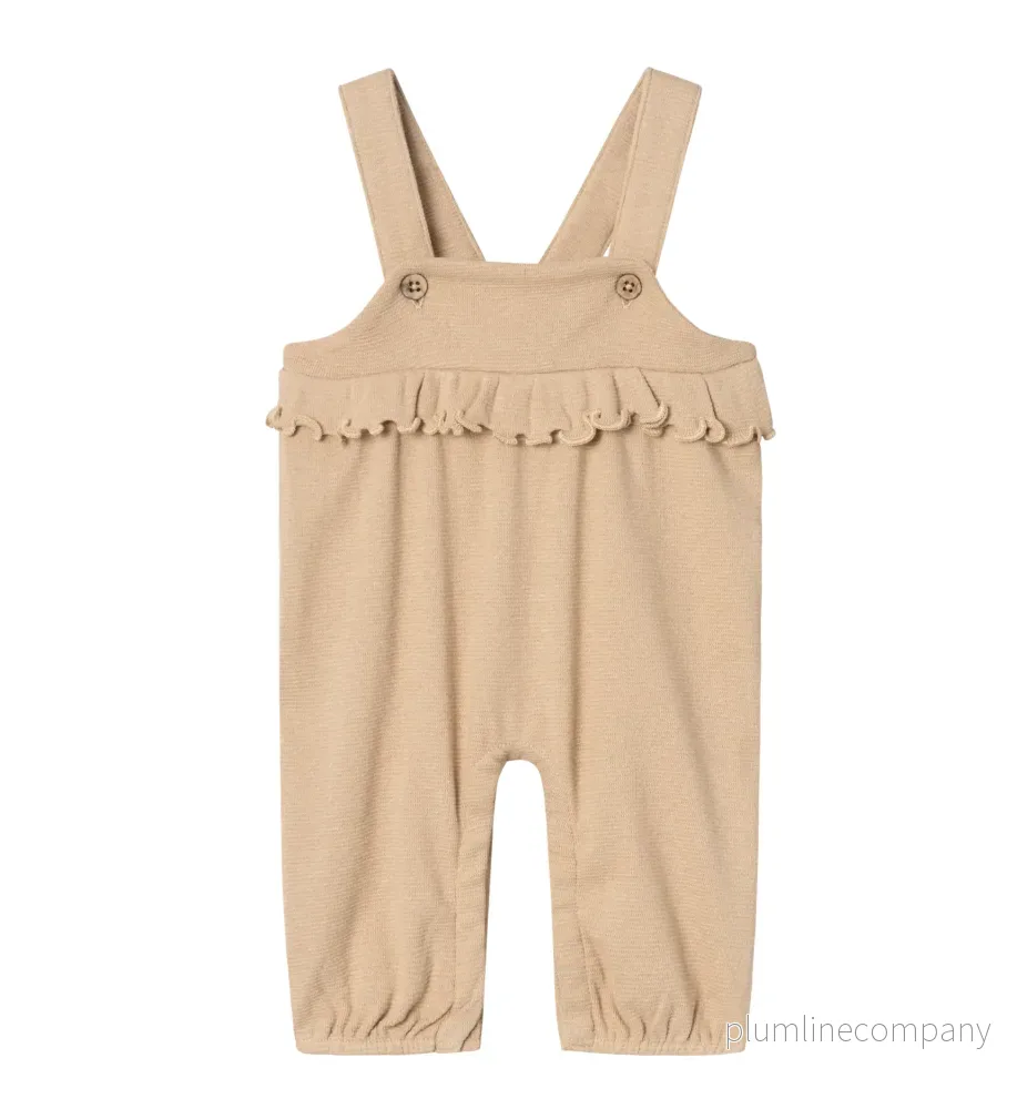 HÄNGSELBYXA - NBFOLANA LOOSE OVERALL LIL - Irish Cream MELANGE
