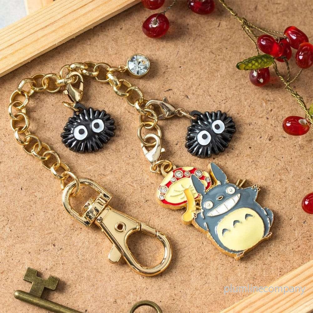 My Neighbor Totoro Charm Chain-nyckelring Big Totoro & Mushroom My Neighbor Totoro Charm Chain-nyckelring Big Totoro & Mushroom