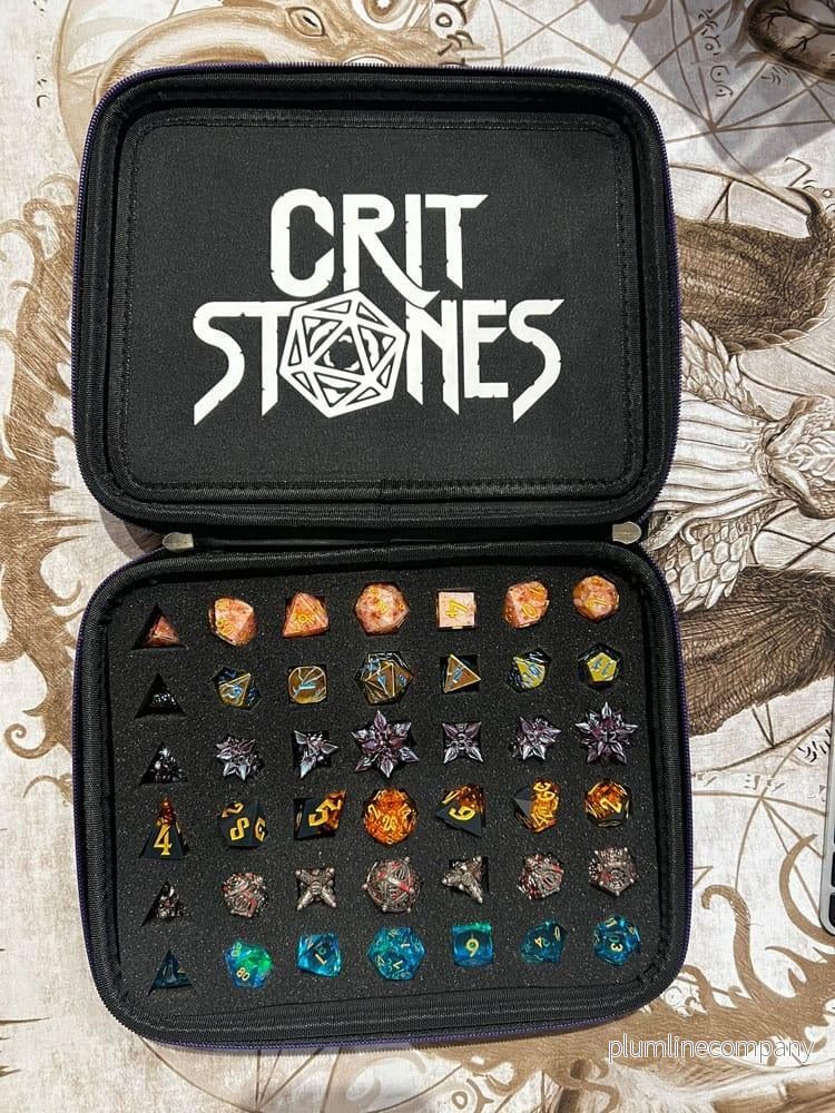 CritStones Dice Case Arcanum Black - Skydda och Visa Dina Tärningar - Bild 3