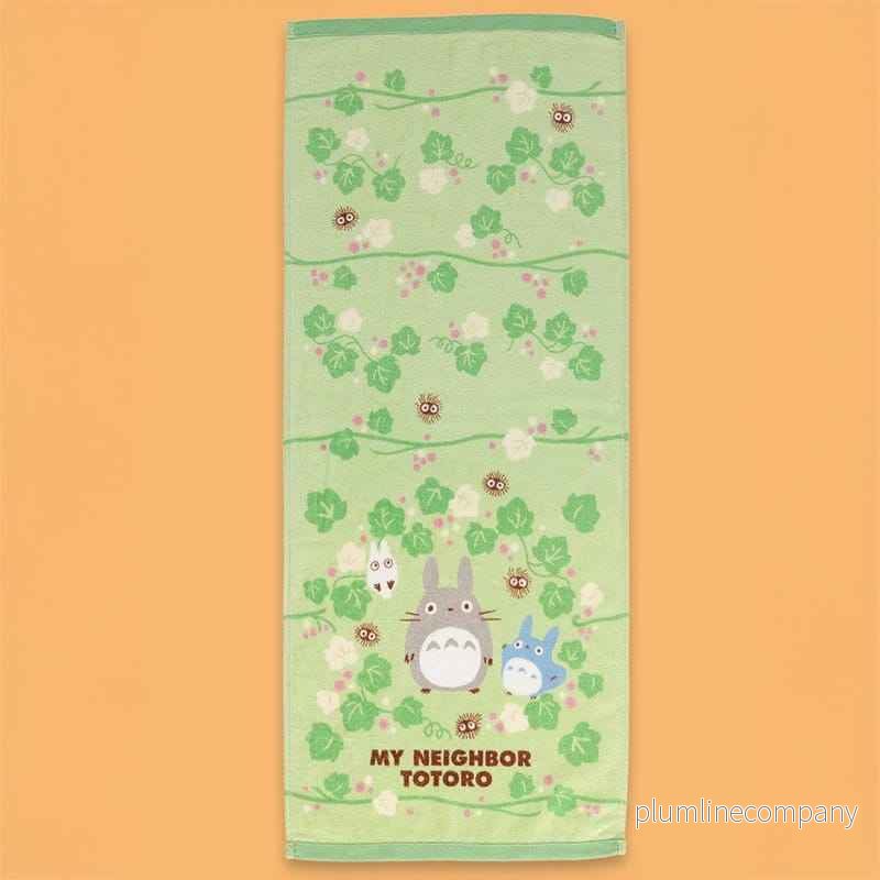 Min Granne Totoro Natsu Handduk Totoro Grönt Löv 34 x 80 cm Min Granne Totoro Natsu Handduk Totoro Grönt Löv 34 x 80 cm